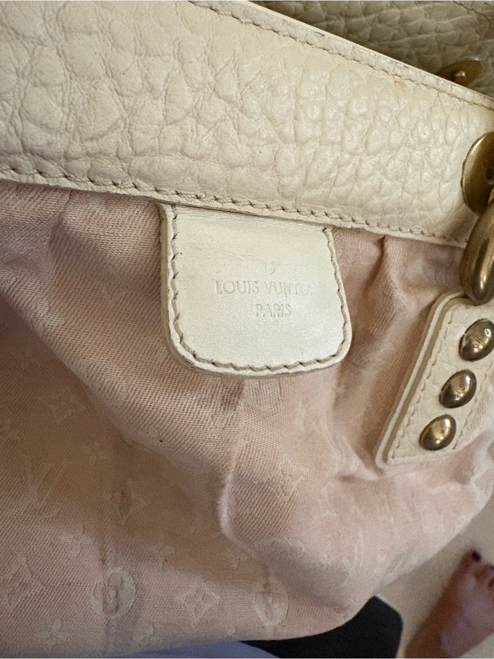 Louis Vuitton authentic Soft Pink Top-Handle Women’s Bag - Picture 12 of 15